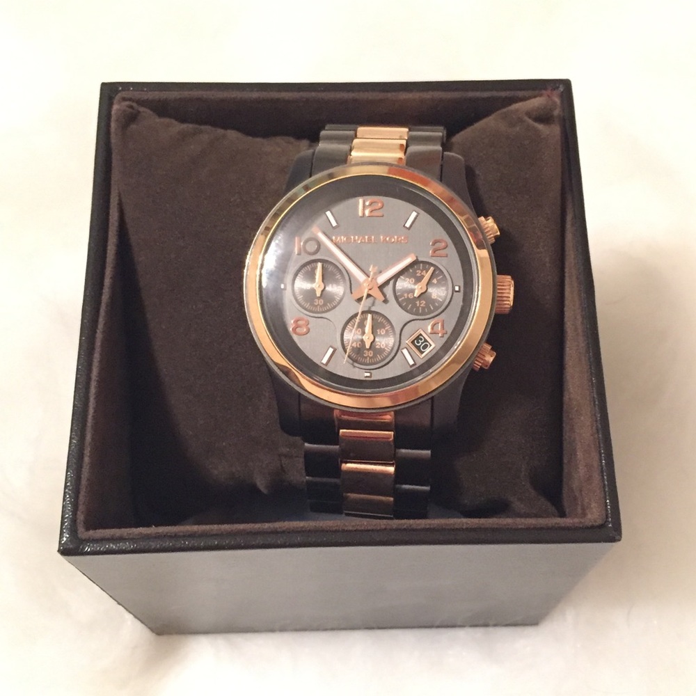 Michael Kors Chronograph watch